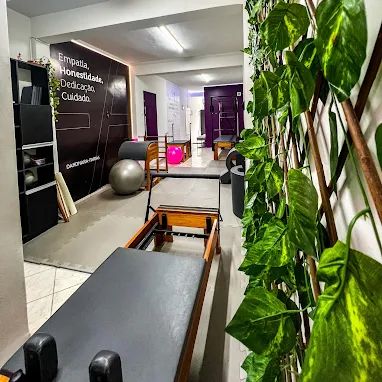 Imagem destaque do estabelecimento Pilates Dandhara Farias