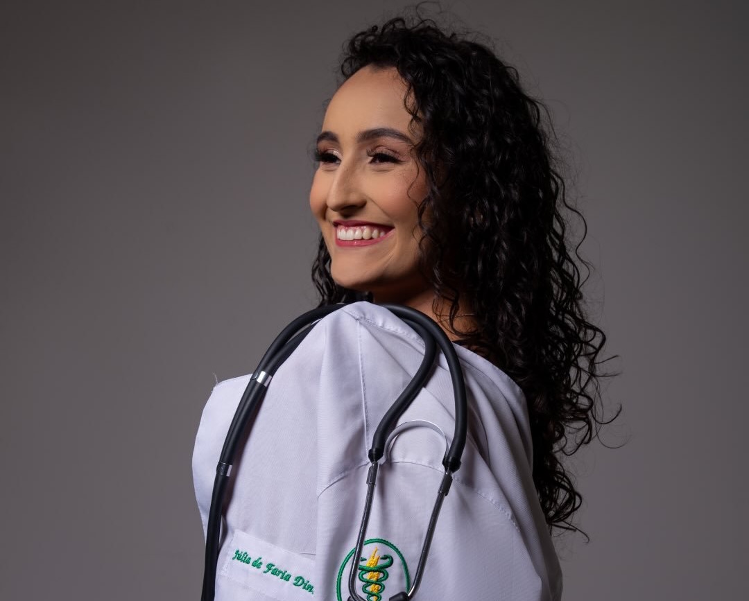 Julia Diniz