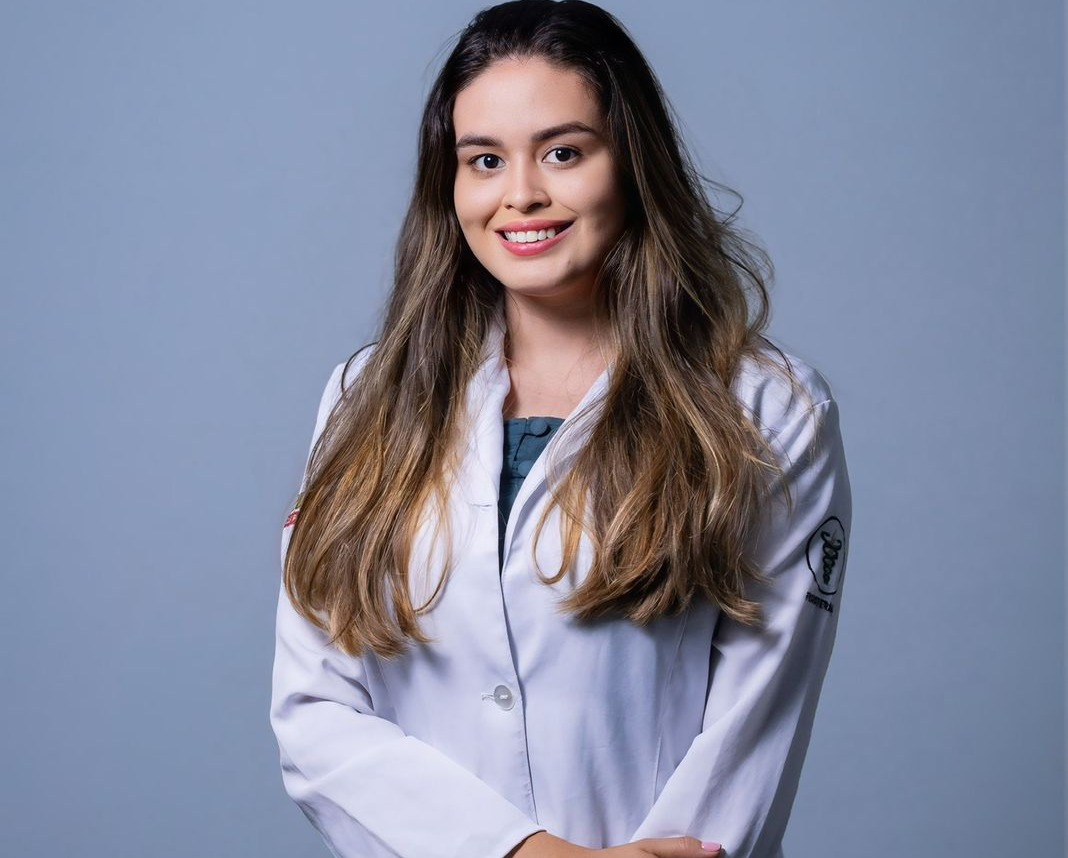 Dra. Kimberly Giovanna Mendes