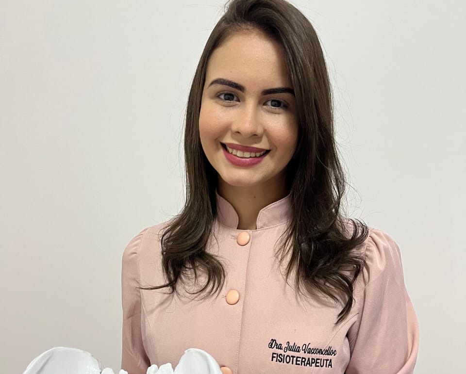 Julia Vasconcelos